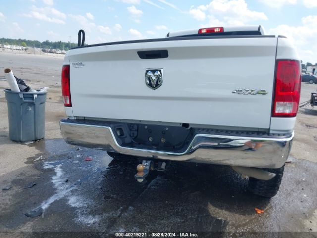 1C6RR7FT3KS720463 RAM 1500 Classic Tradesman Quad Cab 4x4 6'4 Box