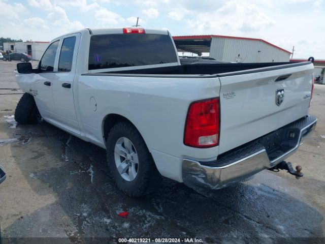 1C6RR7FT3KS720463 RAM 1500 Classic Tradesman Quad Cab 4x4 6'4 Box