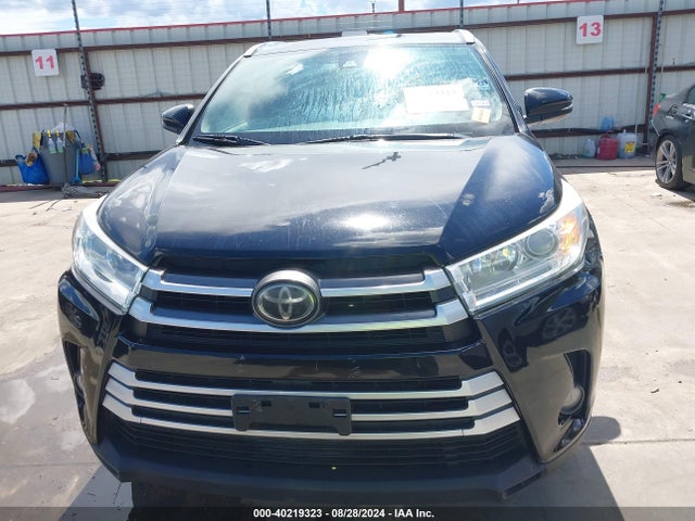 Toyota Highlander Xle 2017 5TDKZRFH1HS523827 Image 12