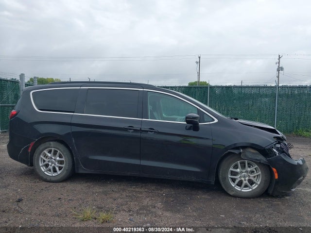 2C4RC1BG4NR163858 Chrysler Pacifica Touring L