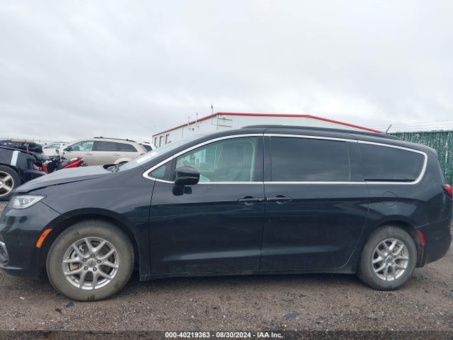 2C4RC1BG4NR163858 Chrysler Pacifica Touring L