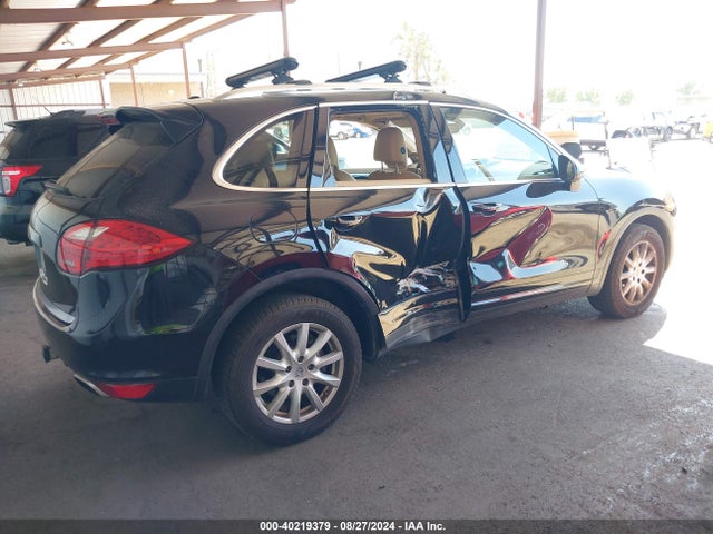 2013 PORSCHE CAYENNE WP1AA2A20DLA07689 Photo 3