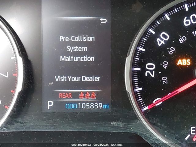 2T3A1RFV0NW327543 Toyota Rav4 Xle Premium