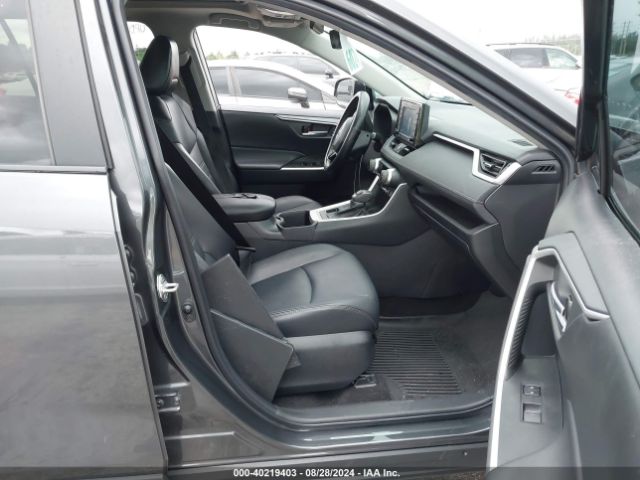 2T3A1RFV0NW327543 Toyota Rav4 Xle Premium