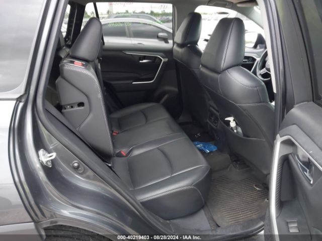 2T3A1RFV0NW327543 Toyota Rav4 Xle Premium