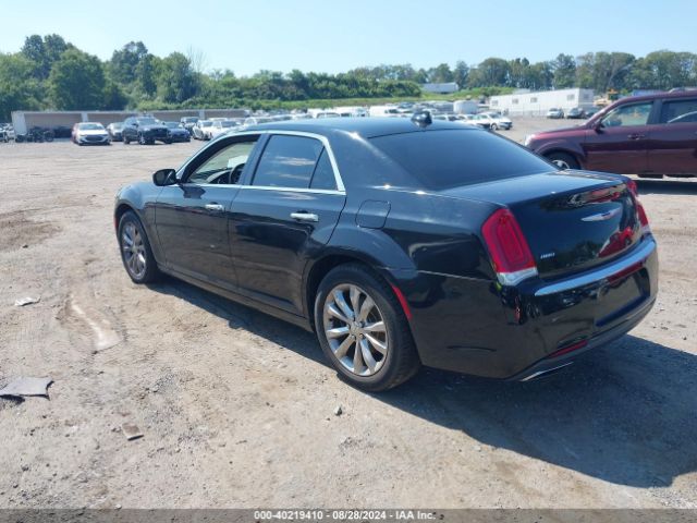2C3CCAKG8JH177207 Chrysler 300 Limited Awd