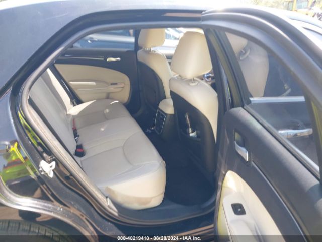 2C3CCAKG8JH177207 Chrysler 300 Limited Awd