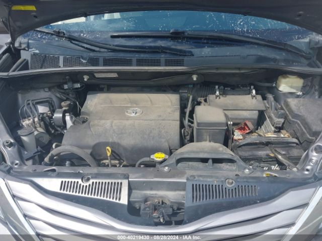 5TDYK3DCXFS619391 Toyota Sienna Xle Premium 8 Passenger