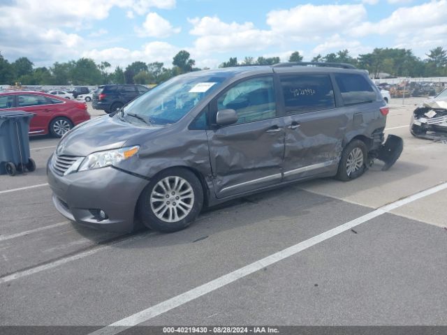 5TDYK3DCXFS619391 Toyota Sienna Xle Premium 8 Passenger