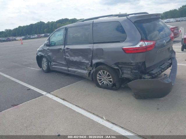 5TDYK3DCXFS619391 Toyota Sienna Xle Premium 8 Passenger
