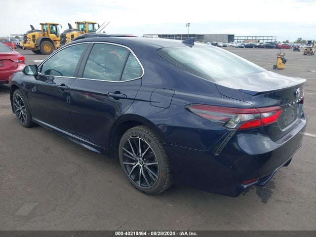 Toyota CAMRY SE 2022 4T1G11AK5NU670334 Image 3
