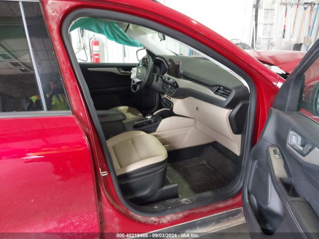2022 FORD ESCAPE 1FMCU9H60NUA33915 Photo 4