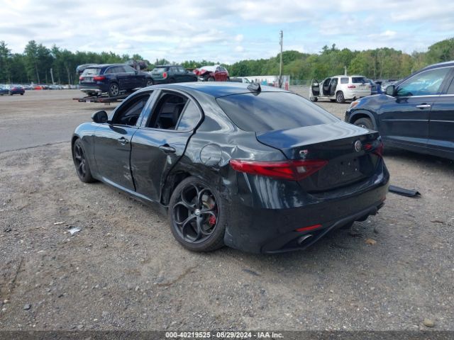 ZARFAEENXH7542658 Alfa Romeo Giulia Ti Awd