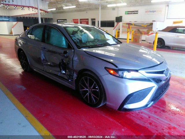 Toyota CAMRY SE 2023 4T1G11AK9PU735804 головне зображення