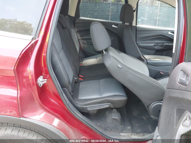 Ford ESCAPE SE 2017 1FMCU9GD1HUC83667 Image 8