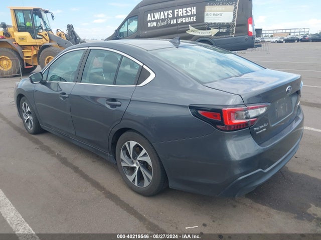 4S3BWAF63M3019686 Subaru Legacy Premium