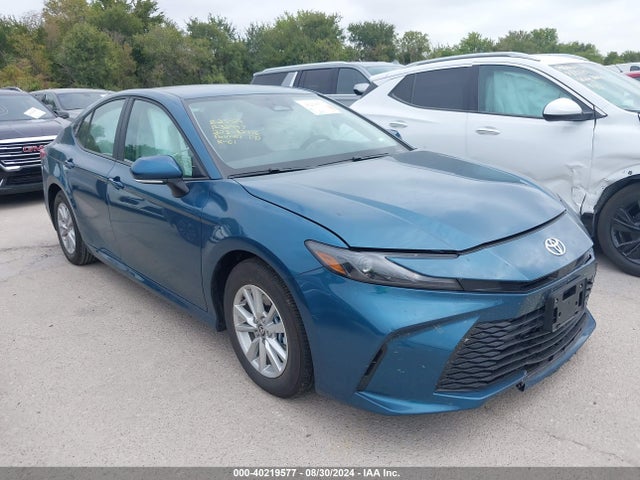 Toyota CAMRY LE 2025 4T1DAACK5SU520493 main image
