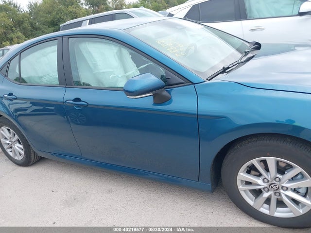 Toyota CAMRY LE 2025 4T1DAACK5SU520493 Image 13