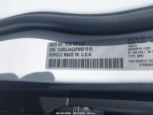 1C4RJJAG5P8901916 Jeep Grand Cherokee L Laredo 4x2