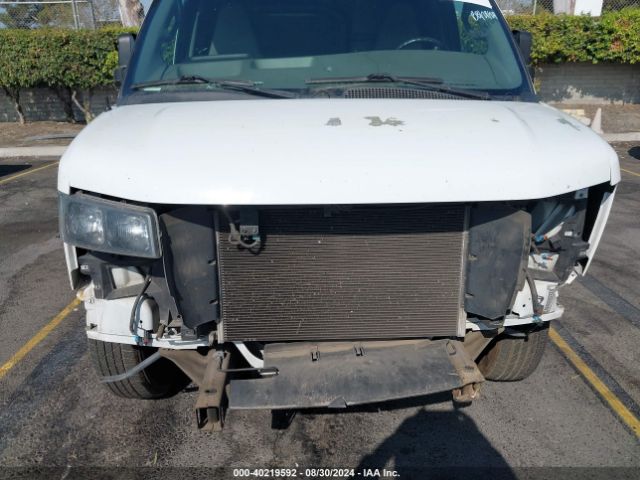1GCWGAFP3J1343798 Chevrolet Express 2500 Work Van