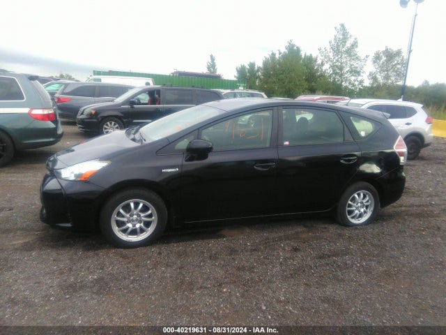 Toyota Prius V Two 2015 JTDZN3EU4FJ020695 Image 14
