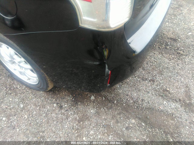 Toyota Prius V Two 2015 JTDZN3EU4FJ020695 Image 20