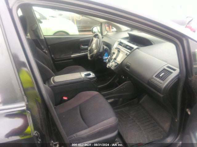 Toyota Prius V Two 2015 JTDZN3EU4FJ020695 Image 5