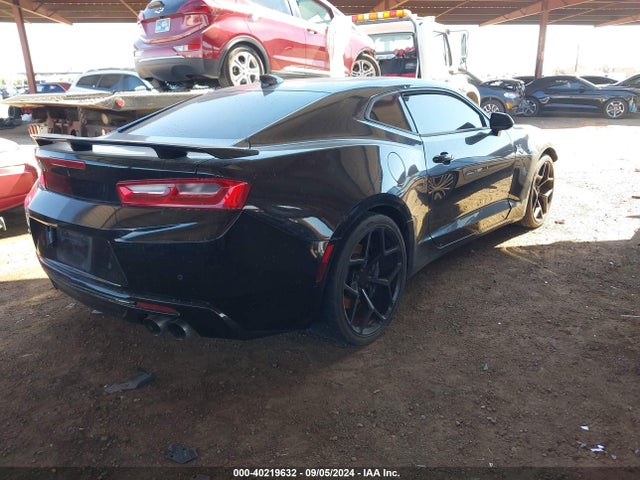 Chevrolet CAMARO 2SS 2018 1G1FH1R70J0186562 Image 4