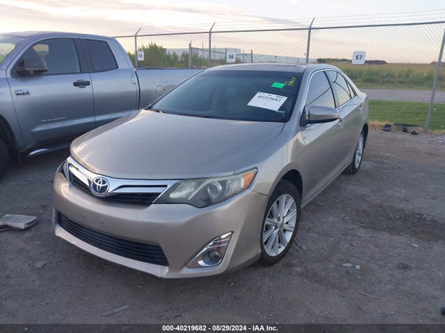 Toyota CAMRY XLE 2014 4T1BF1FK0EU739483 Image 2