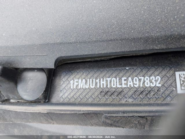 1FMJU1HT0LEA97832 Ford Expedition Xlt