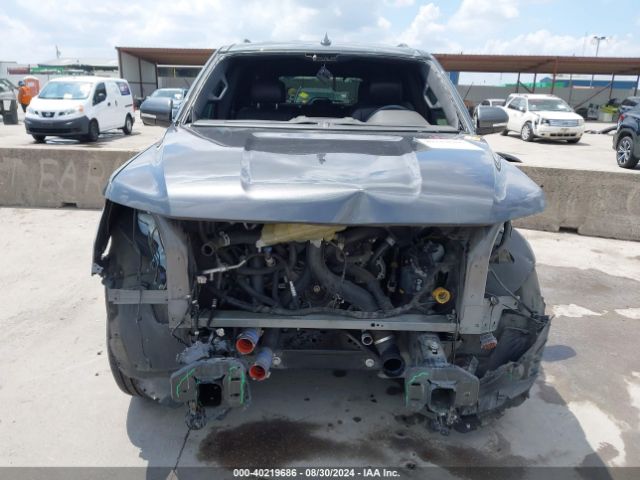 1FMJU1HT0LEA97832 Ford Expedition Xlt