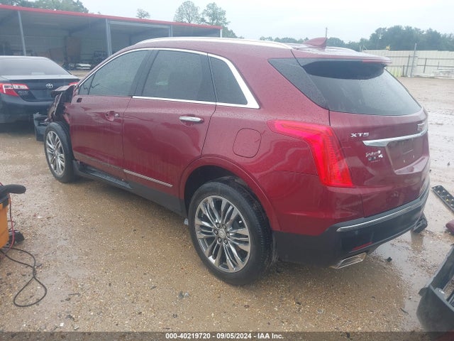 1GYKNCRS0HZ115182 Cadillac Xt5 Premium Luxury