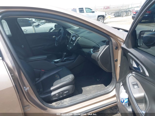 Chevrolet MALIBU LT 2018 1G1ZD5ST4JF247240 Image 5