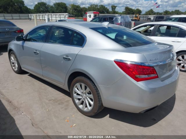1G4GB5G31GF148229 Buick Lacrosse Leather