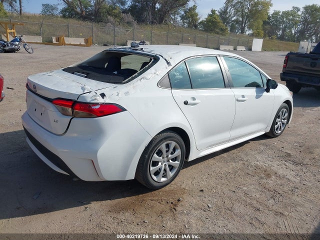 Toyota COROLLA LE 2021 5YFEPMAEXMP167917 Image 4