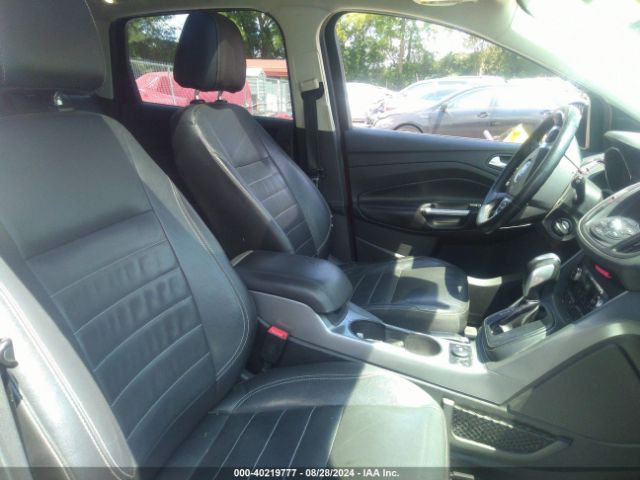 1FMCU0G99EUE33284 Ford ESCAPE SE
