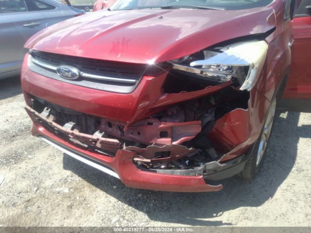 1FMCU0G99EUE33284 Ford ESCAPE SE