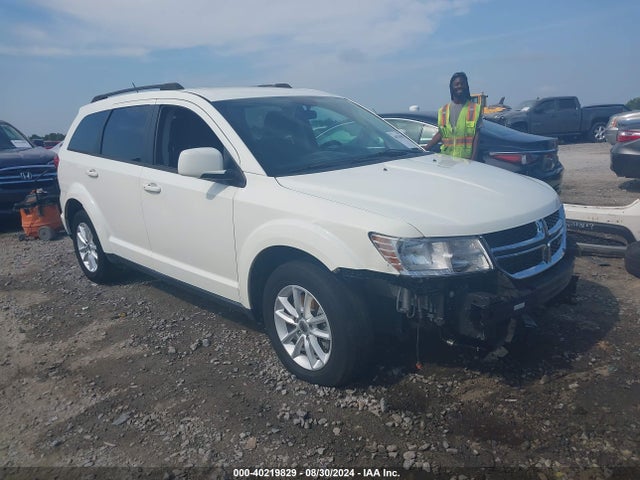 2018 3C4PDCBB2JT141448 main image