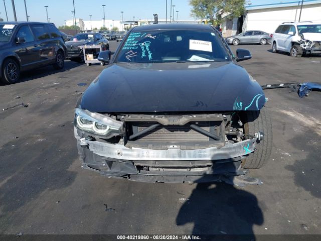 WBA8B9C5XJK886405 BMW 330I