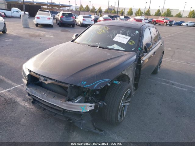 WBA8B9C5XJK886405 BMW 330I