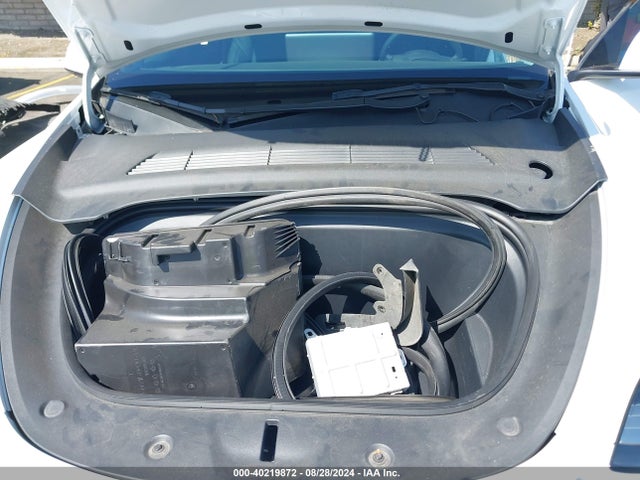 2022 TESLA MODEL Y 7SAYGDEE6NF362890 Photo 9