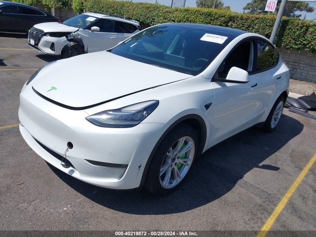 2022 TESLA MODEL Y 7SAYGDEE6NF362890 Photo 1