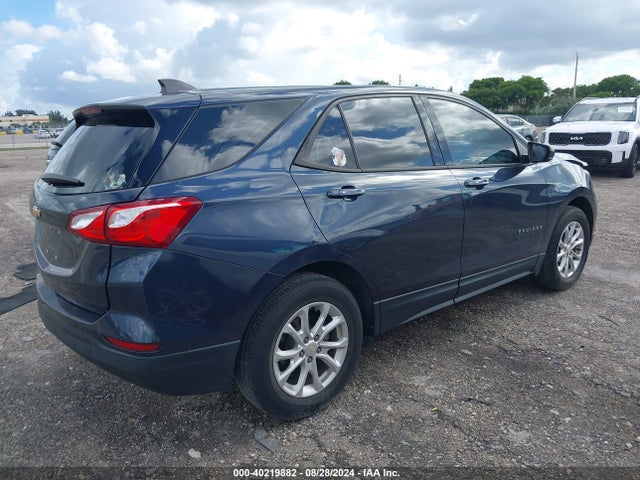 Chevrolet EQUINOX LS 2019 3GNAXHEV7KS530570 Image 4