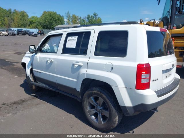 1C4NJRBB3GD786370 Jeep Patriot Sport Se