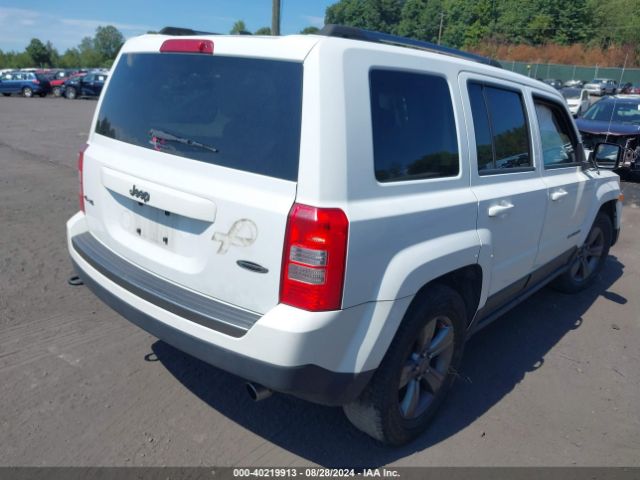 1C4NJRBB3GD786370 Jeep Patriot Sport Se