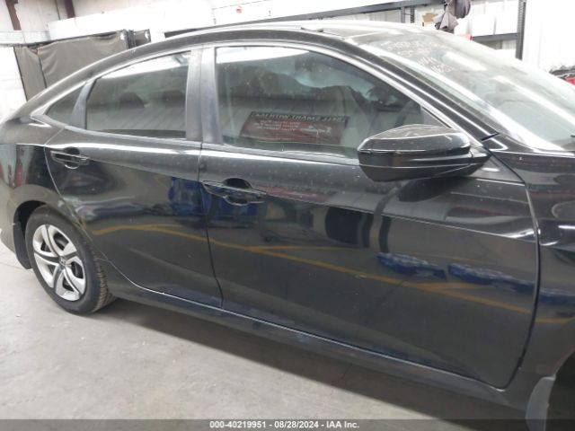 2HGFC2F53JH551635 Honda Civic Lx