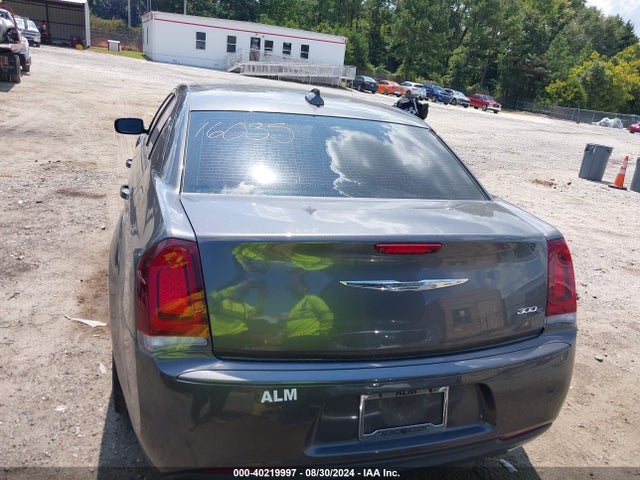 2C3CCABG9KH537862 Chrysler 300 300s
