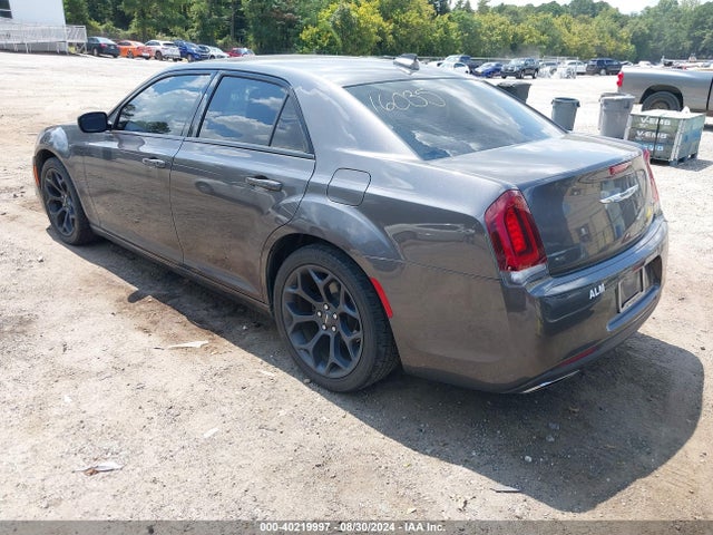 2C3CCABG9KH537862 Chrysler 300 300s