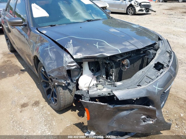 2C3CCABG9KH537862 Chrysler 300 300s