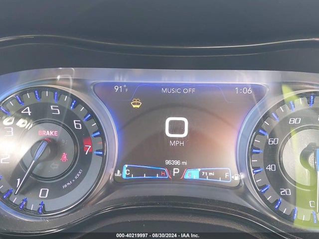 2C3CCABG9KH537862 Chrysler 300 300s